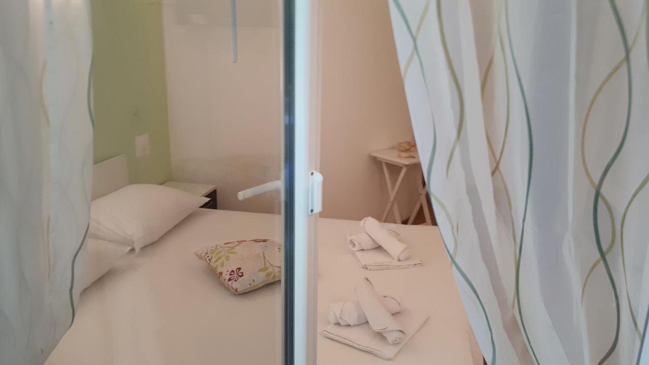 Apartments Meri Водице Екстериор снимка