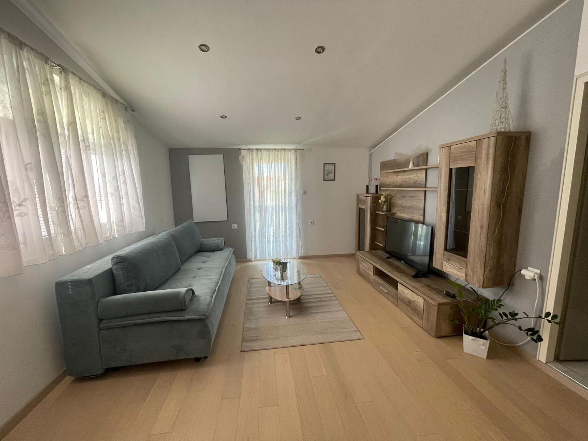 Apartments Meri Водице Екстериор снимка