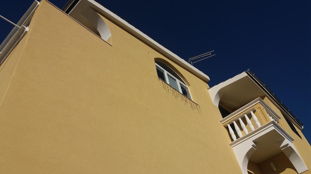 Apartments Meri Водице Екстериор снимка