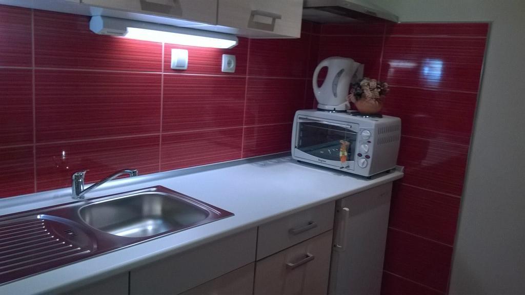 Apartments Meri Водице Екстериор снимка