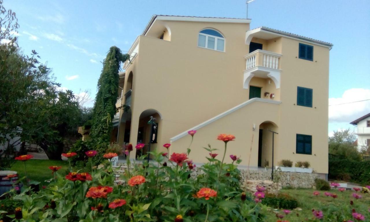 Apartments Meri Водице Екстериор снимка