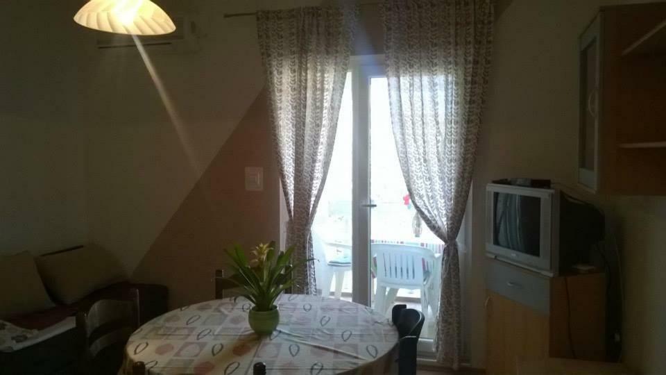 Apartments Meri Водице Екстериор снимка