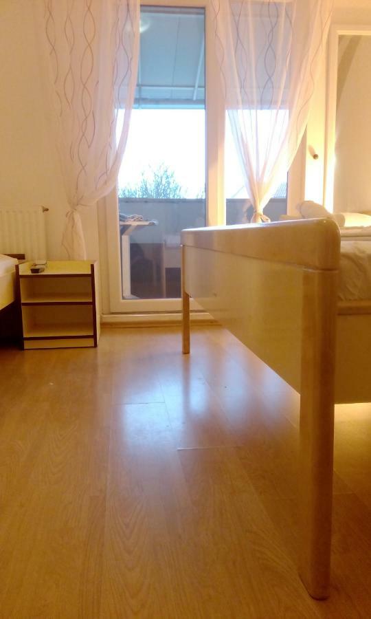 Apartments Meri Водице Екстериор снимка