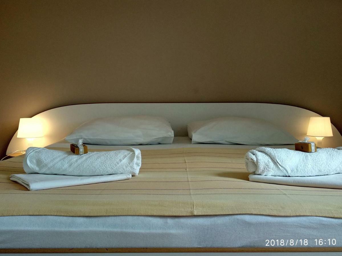 Apartments Meri Водице Екстериор снимка